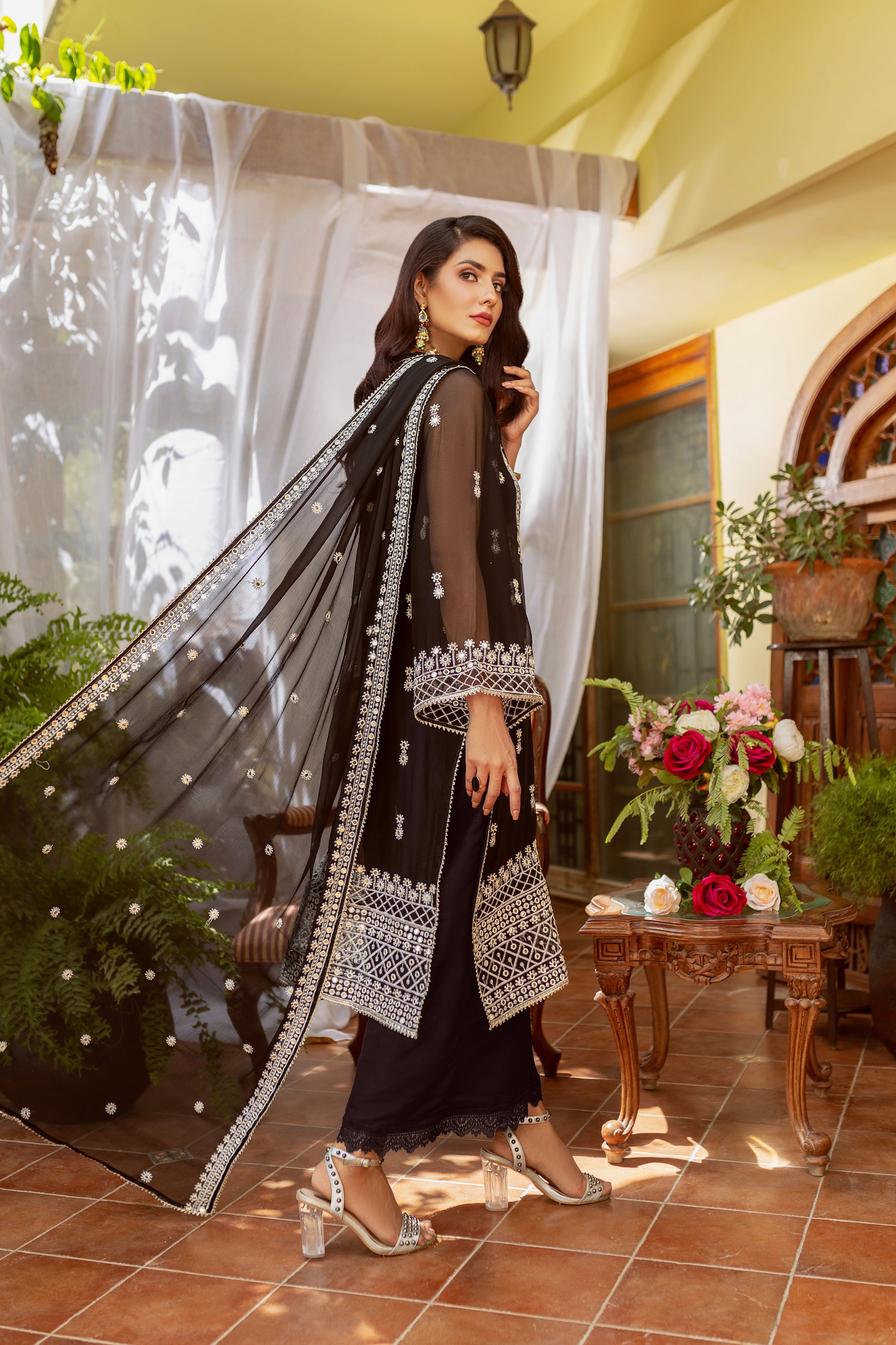 BLACK TOTAL ECLIPSE SAREE